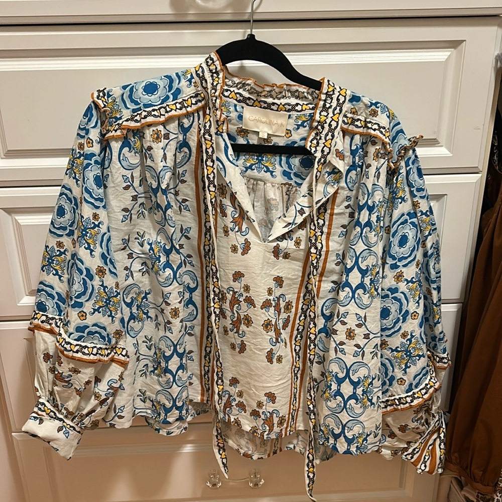 Brand new Carolina K size small top